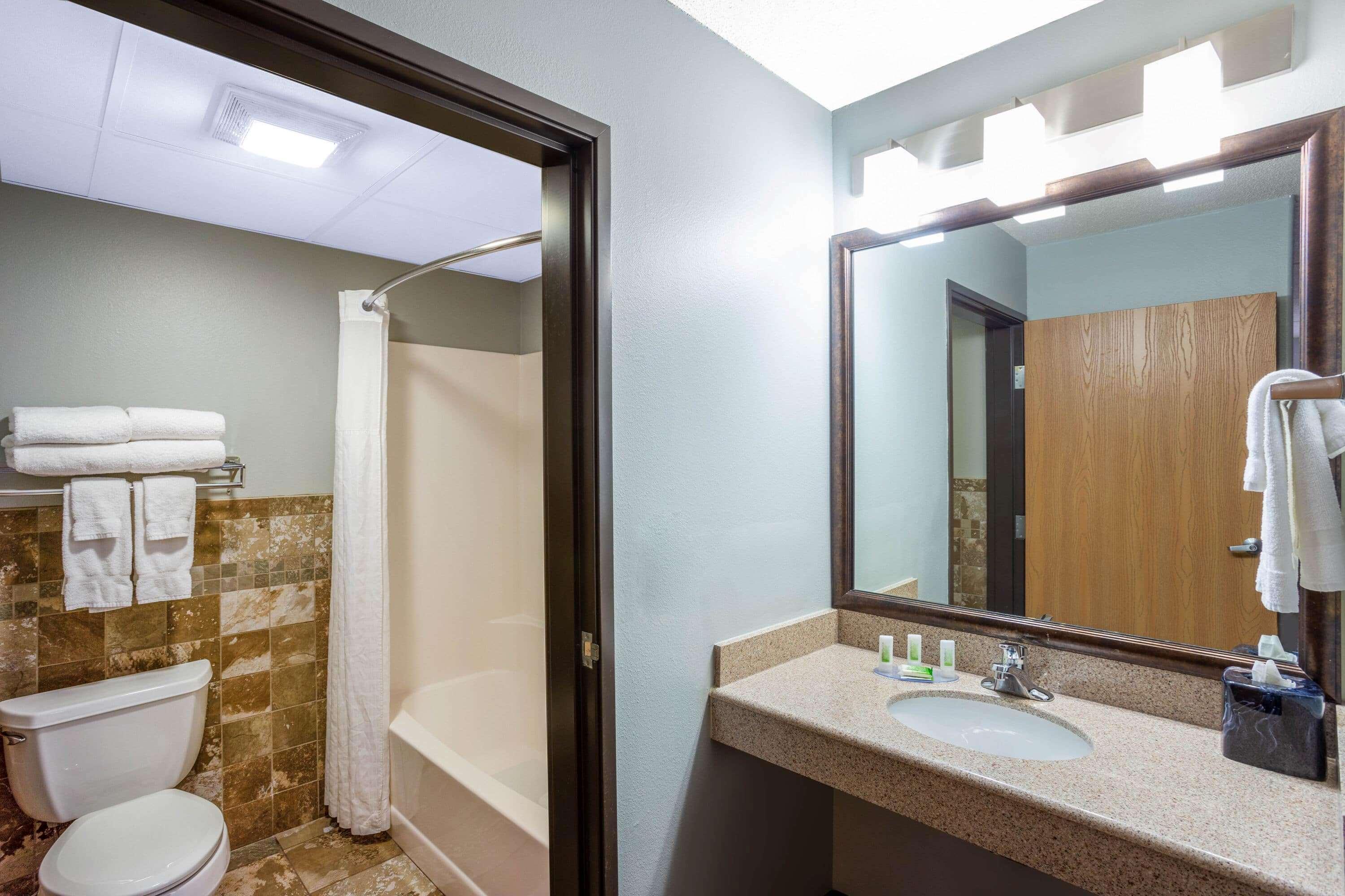 Americinn By Wyndham South Hotel 3*