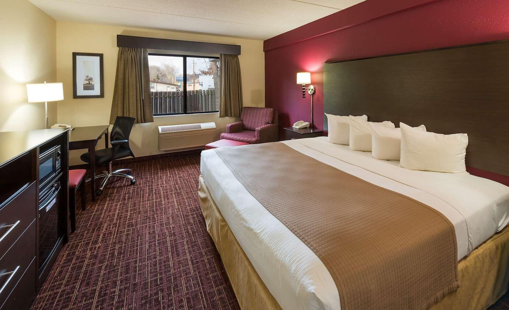 Americinn By Wyndham South Madison